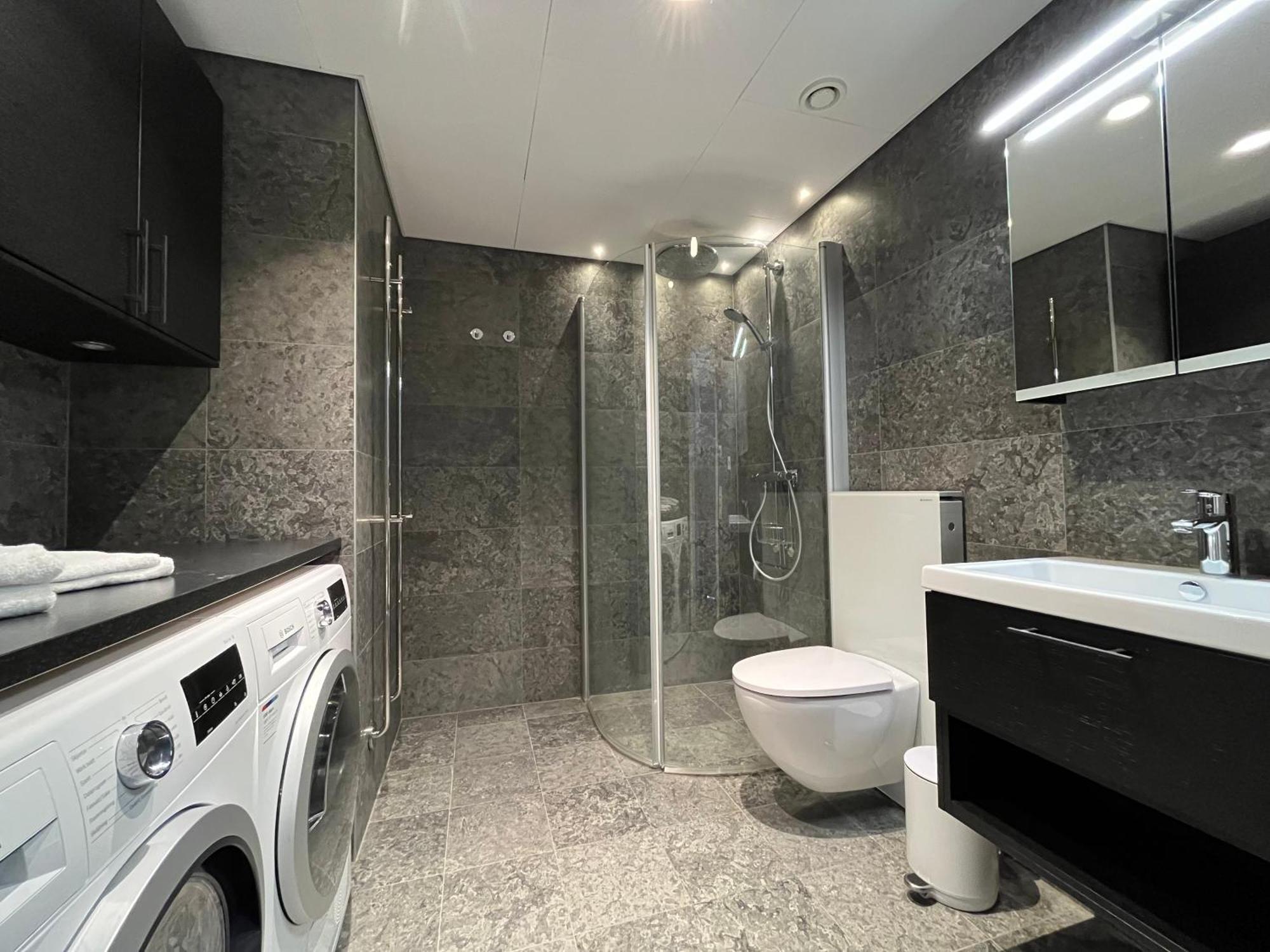 Ahusbrygga Apartment Hotel Esterno foto